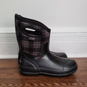 Bogs plaid short rain boots